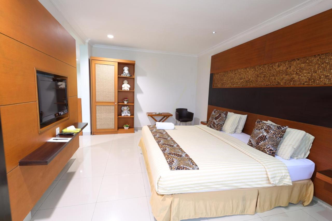 Safari Resort Puncak Luaran gambar