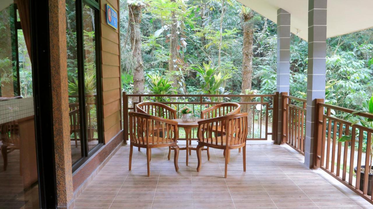Safari Resort Puncak Luaran gambar