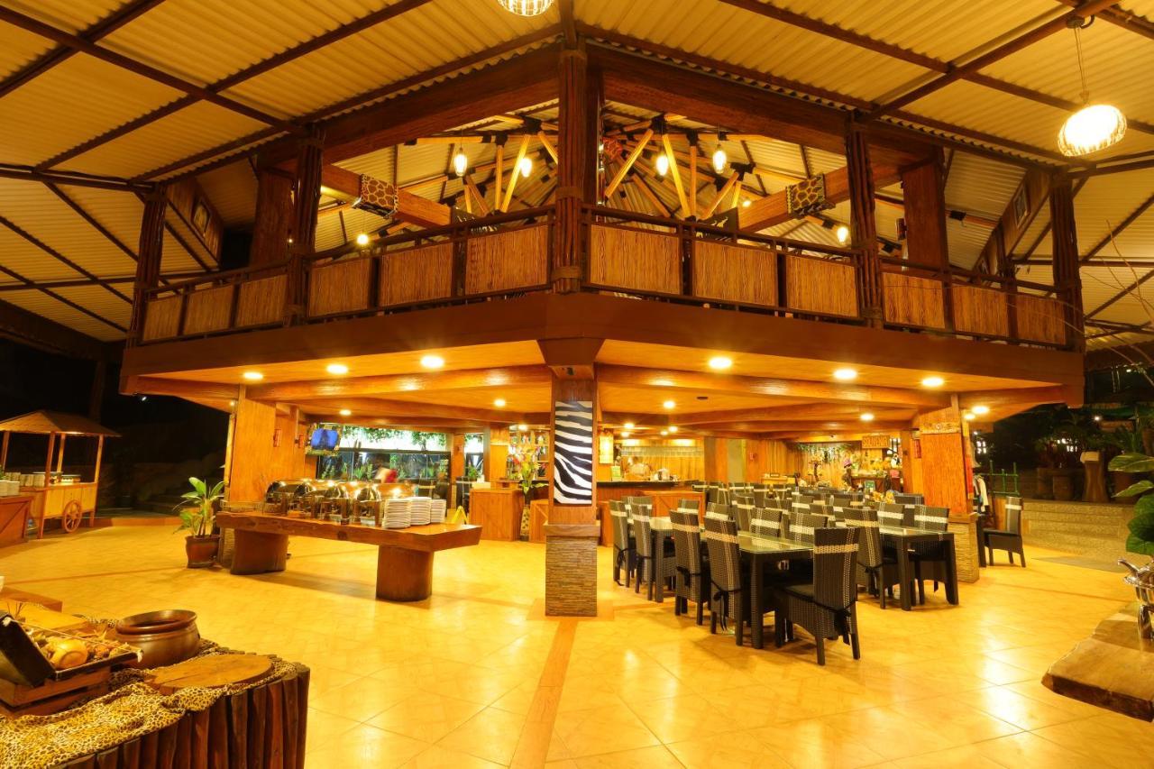 Safari Resort Puncak Luaran gambar